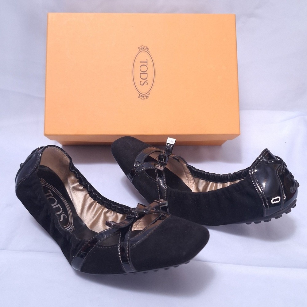 Tod's Ballerina Dee Laccetto Black Suede Flats Slip On Sz 36/US 6 Quiet Luxury